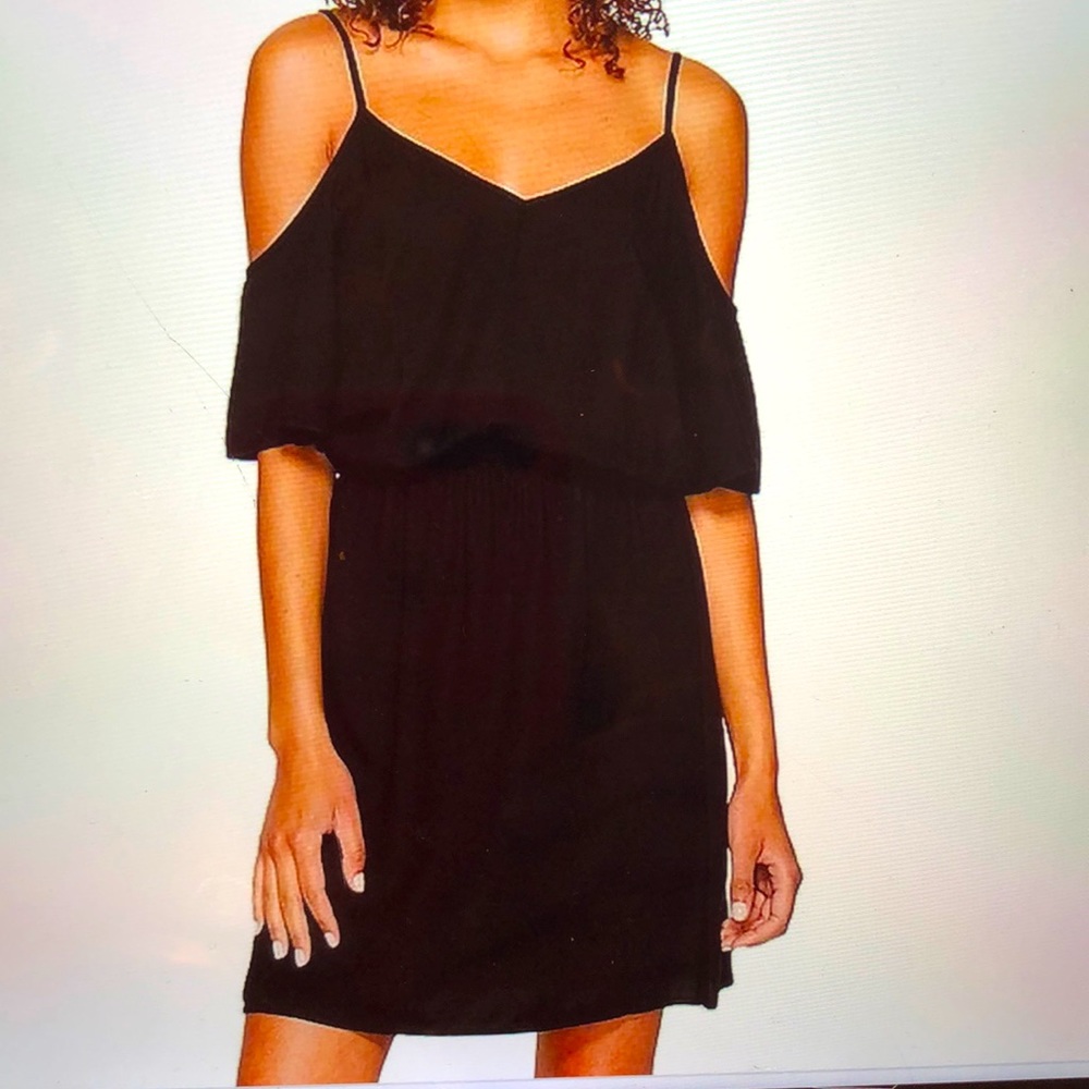 Splendid cold shoulder easy black  cotton M